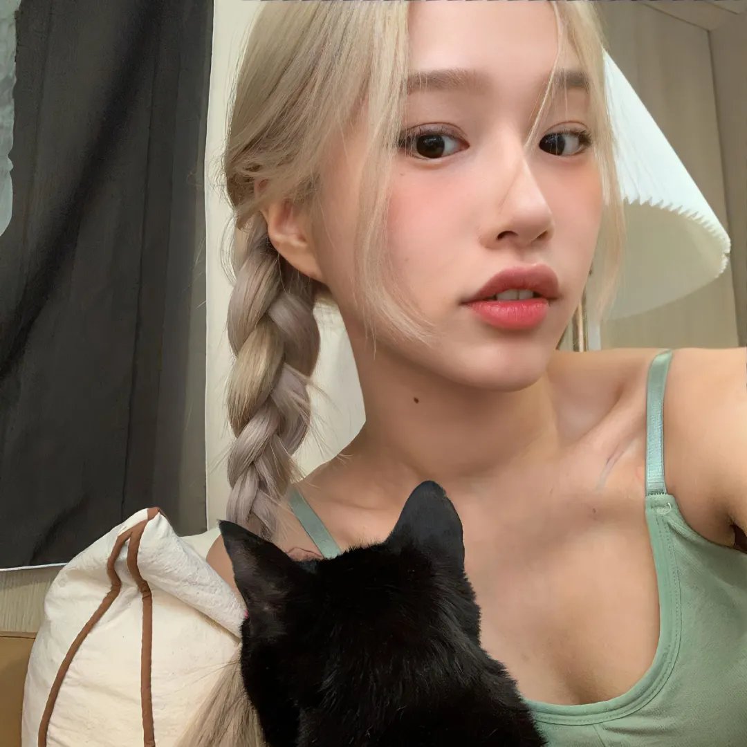 北极百货的秋乃小姐